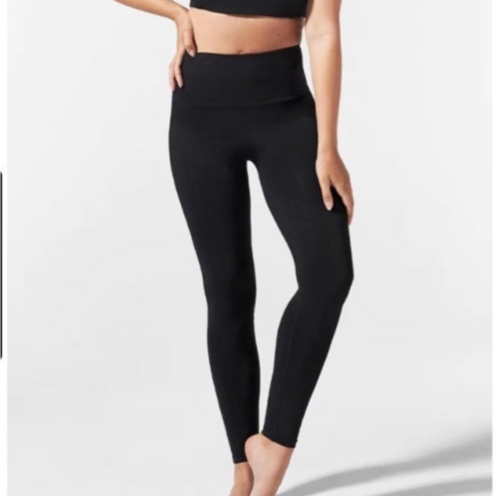 Blanqi Everyday Hipster Support Leggings